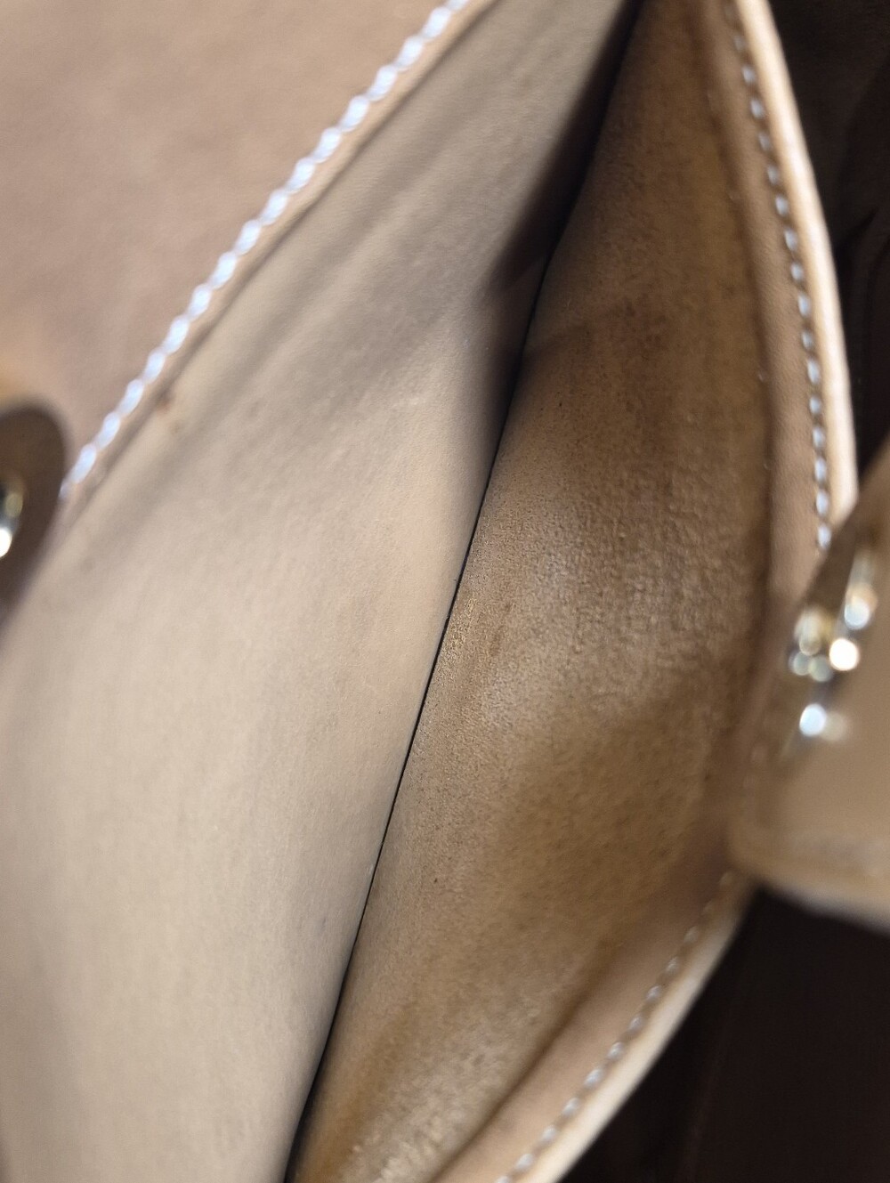 Vintage Coach Bleecker Bucket In Camel #9305 - Picture 6 of 17